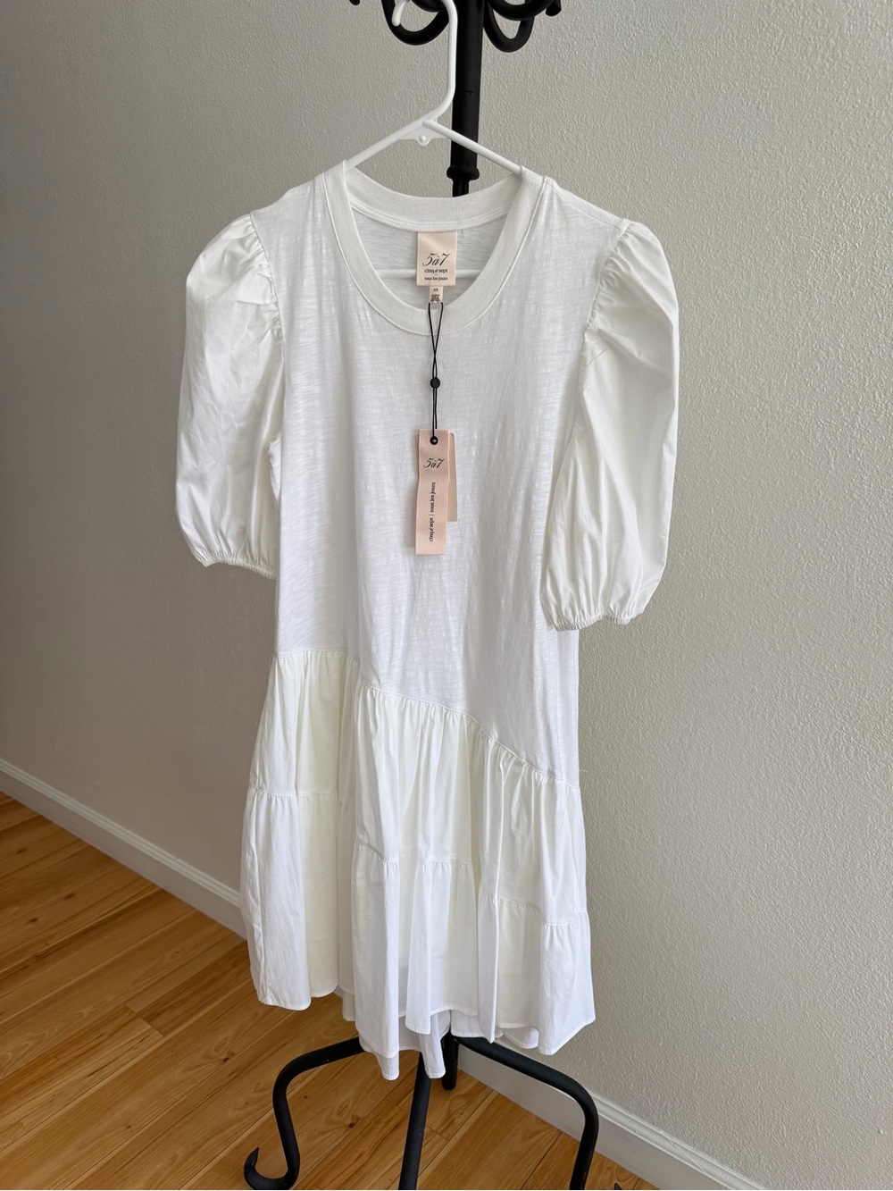 cinq a sept White Puff-Sleeve Tiered Casual mini Dress